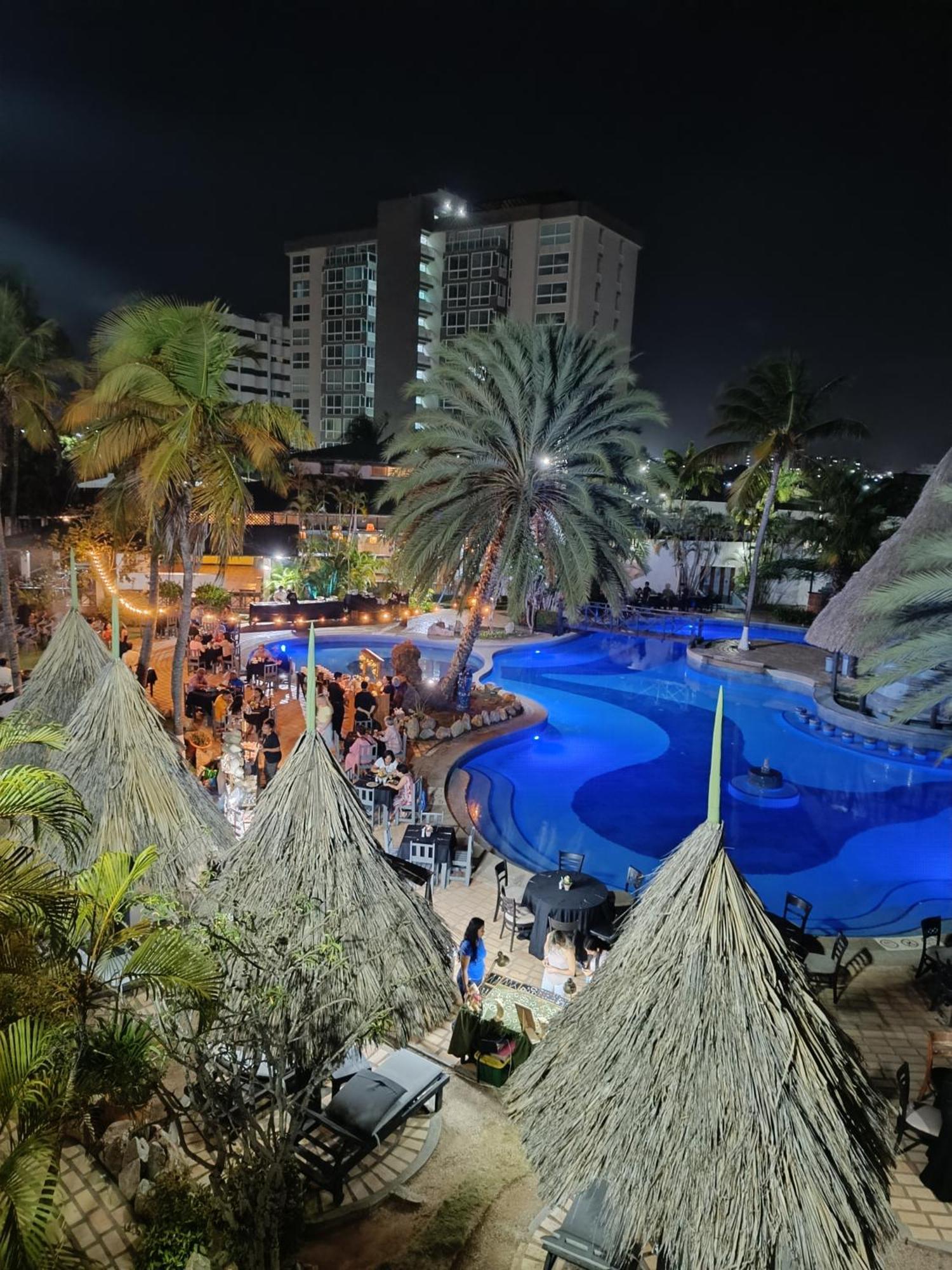 Hotel Margarita Village พอร์ลามา ภายนอก รูปภาพ
