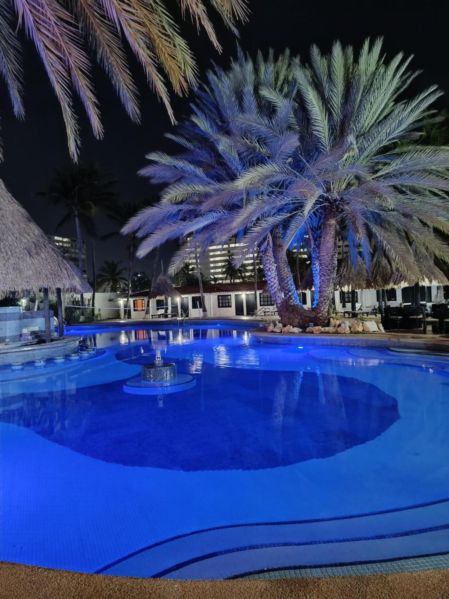 Hotel Margarita Village พอร์ลามา ภายนอก รูปภาพ