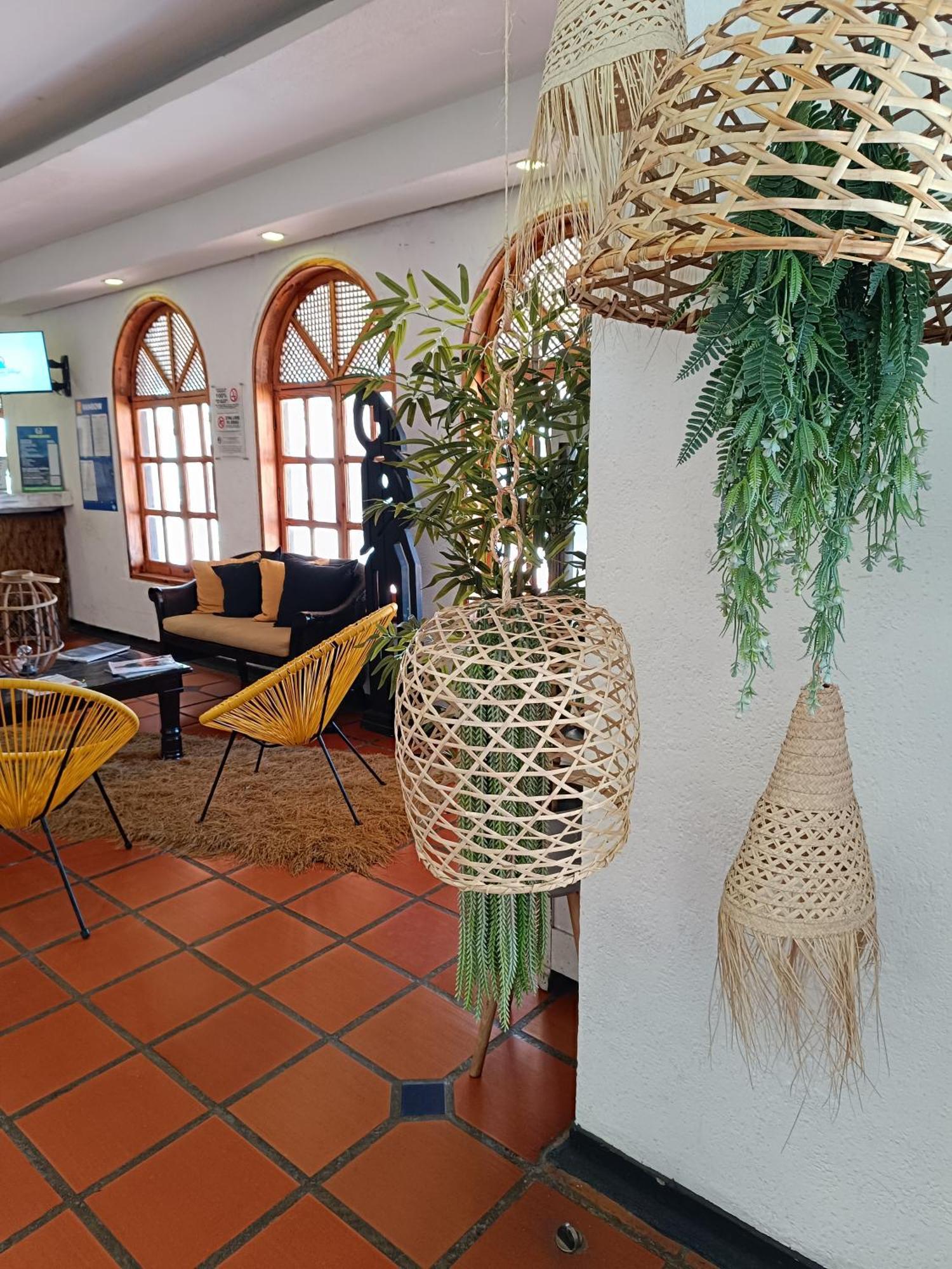 Hotel Margarita Village พอร์ลามา ภายนอก รูปภาพ