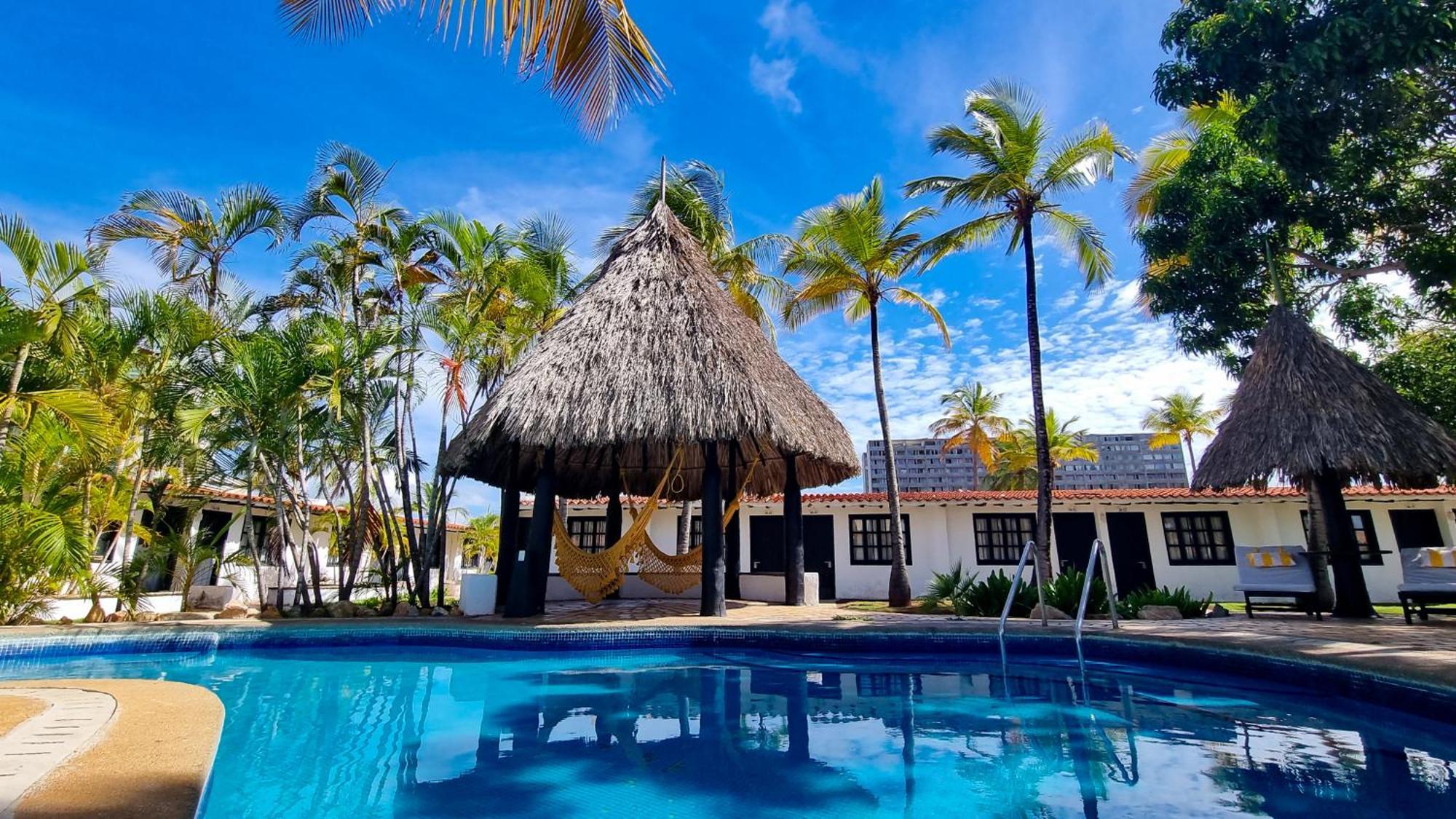 Hotel Margarita Village พอร์ลามา ภายนอก รูปภาพ
