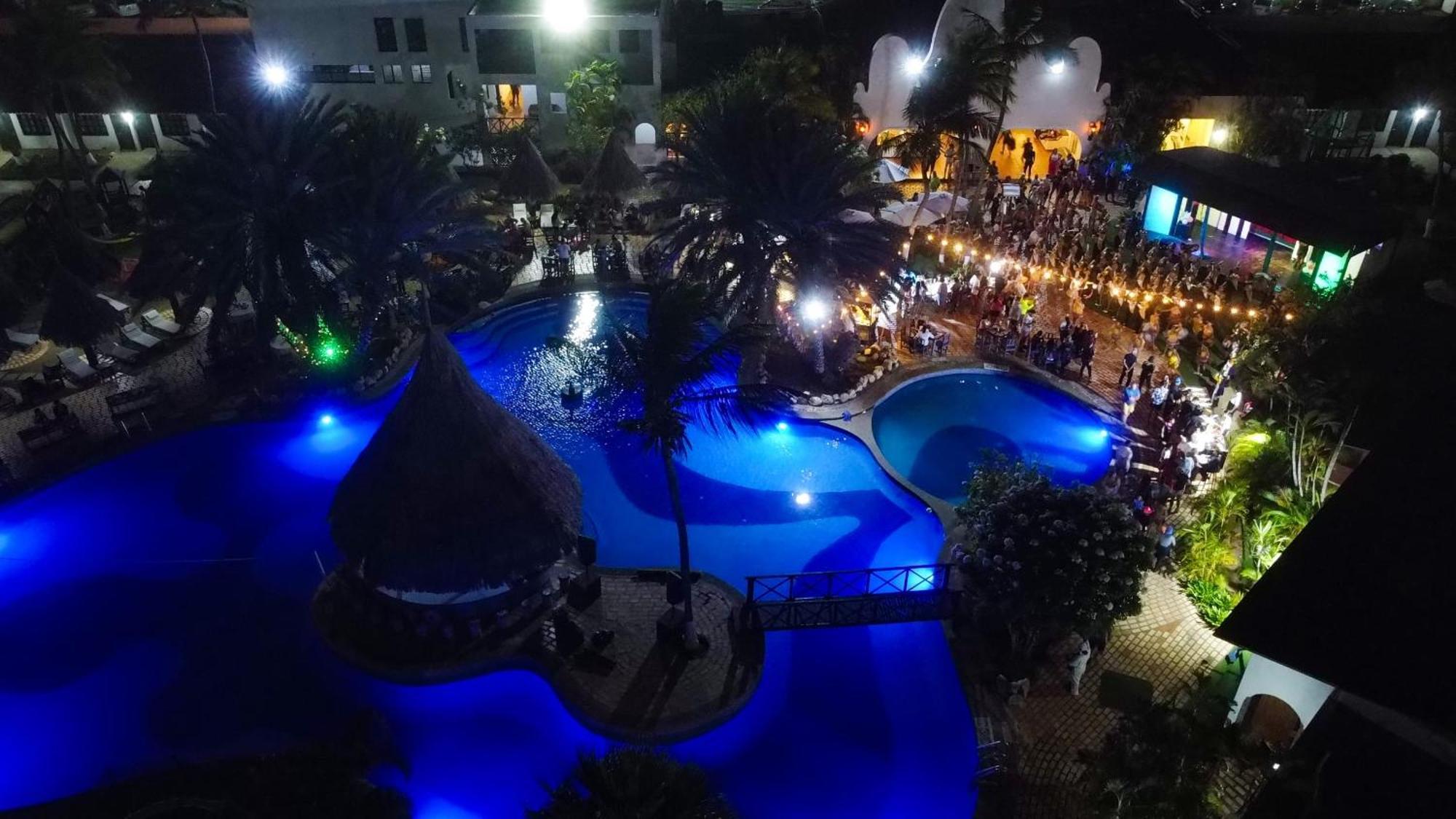Hotel Margarita Village พอร์ลามา ภายนอก รูปภาพ